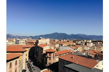 Italia Privát Pisa, Esterno